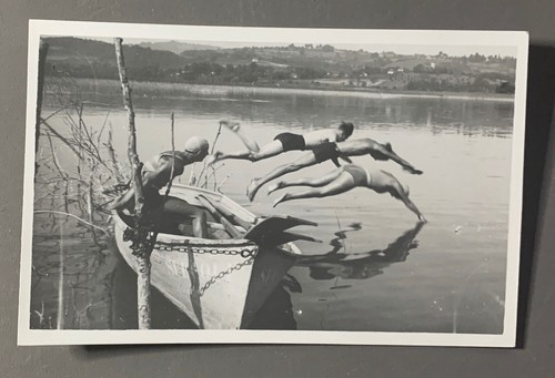 Carte photo hommes nageurs - photo,